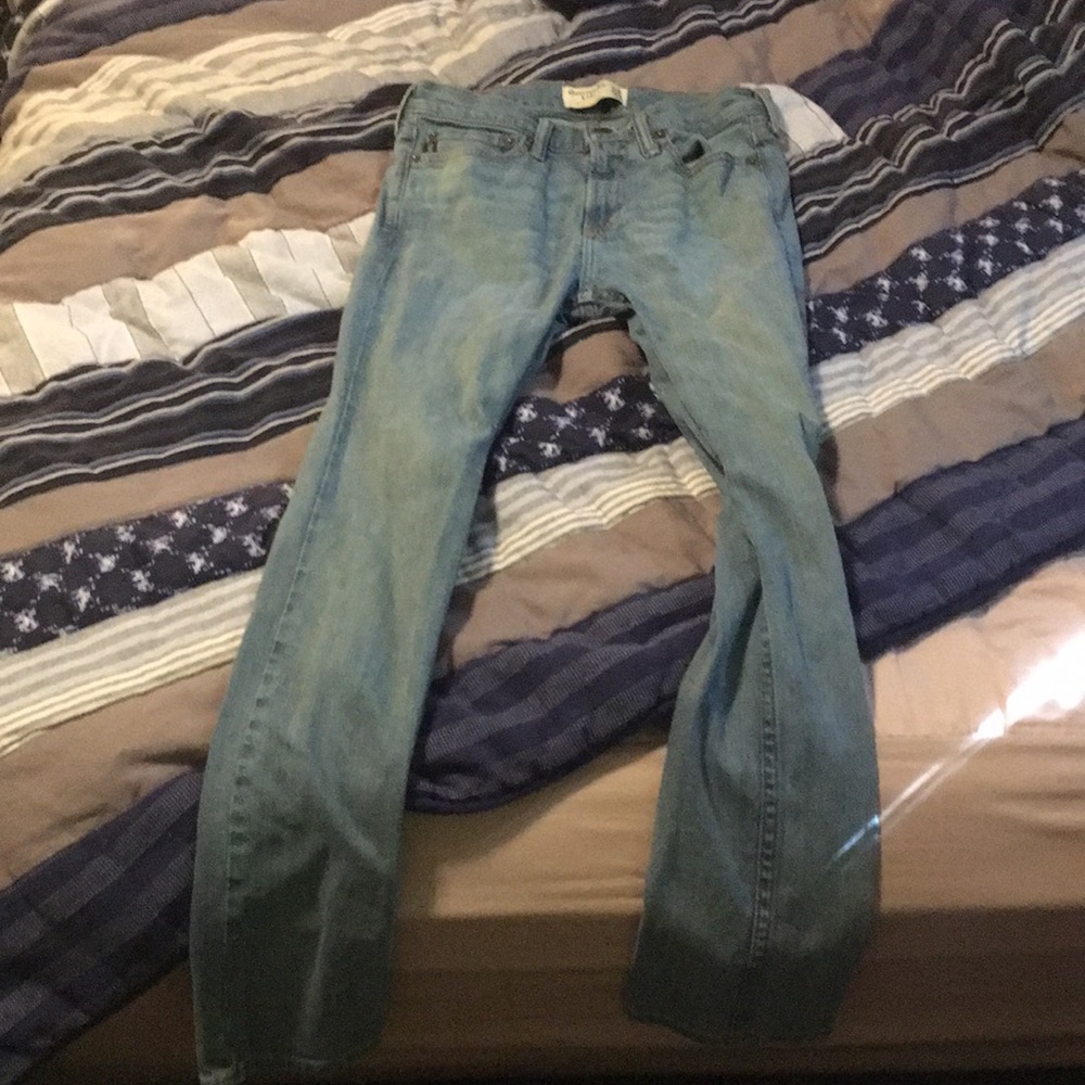 Light blue Abercrombie & Fitch skinny jeans